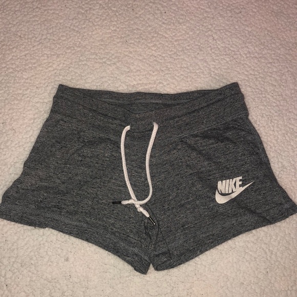 Nike Pants - Nike shorts